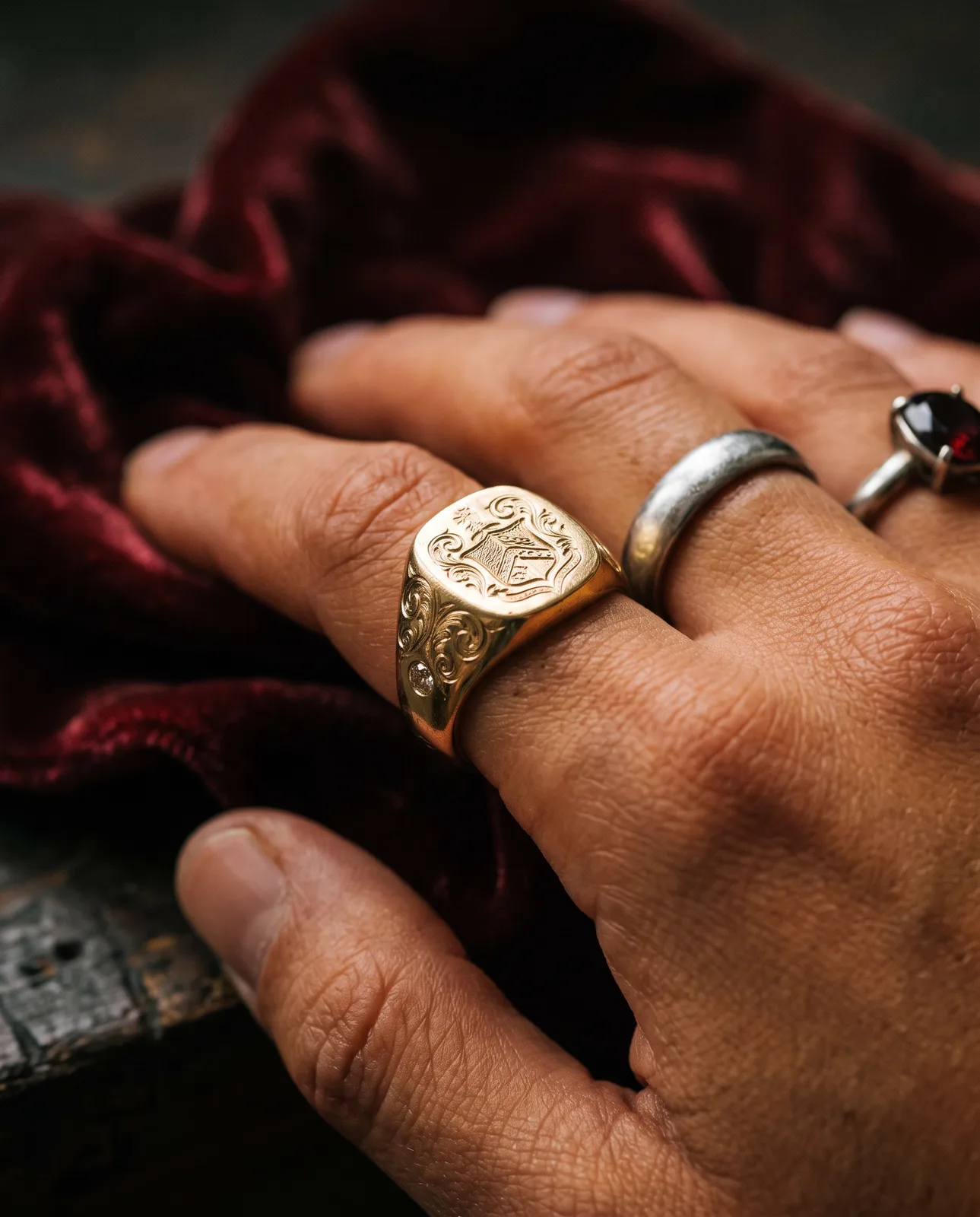 Yellow gold signet ring with hand engraving