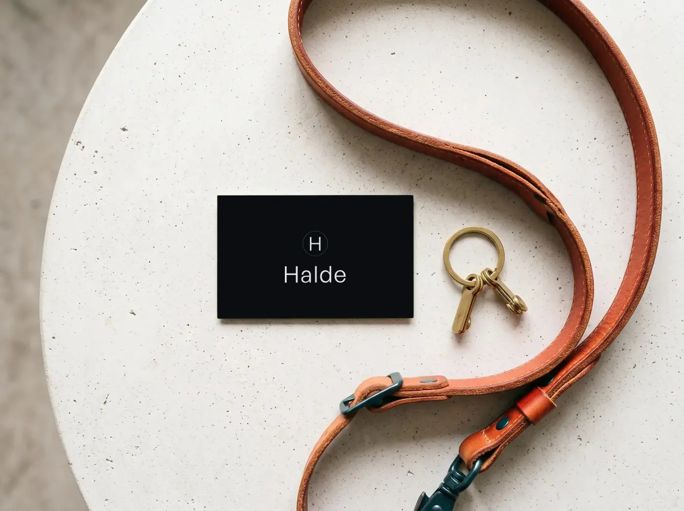 Halde: Business card